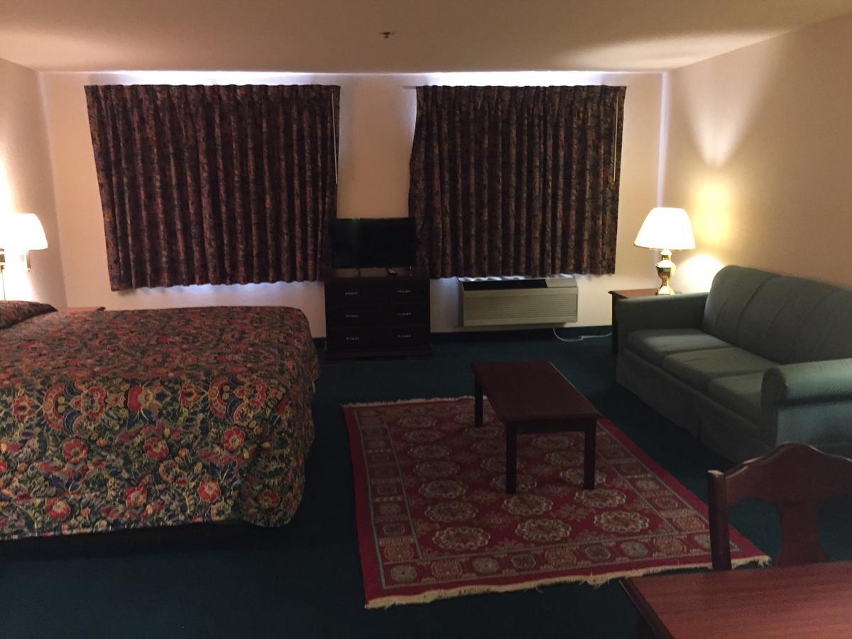 Haven Inn & Suites 먼로 외부 사진