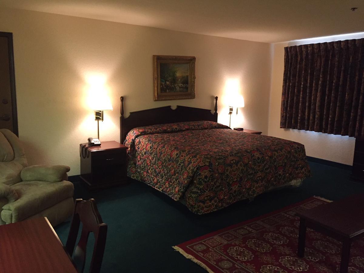 Haven Inn & Suites 먼로 외부 사진